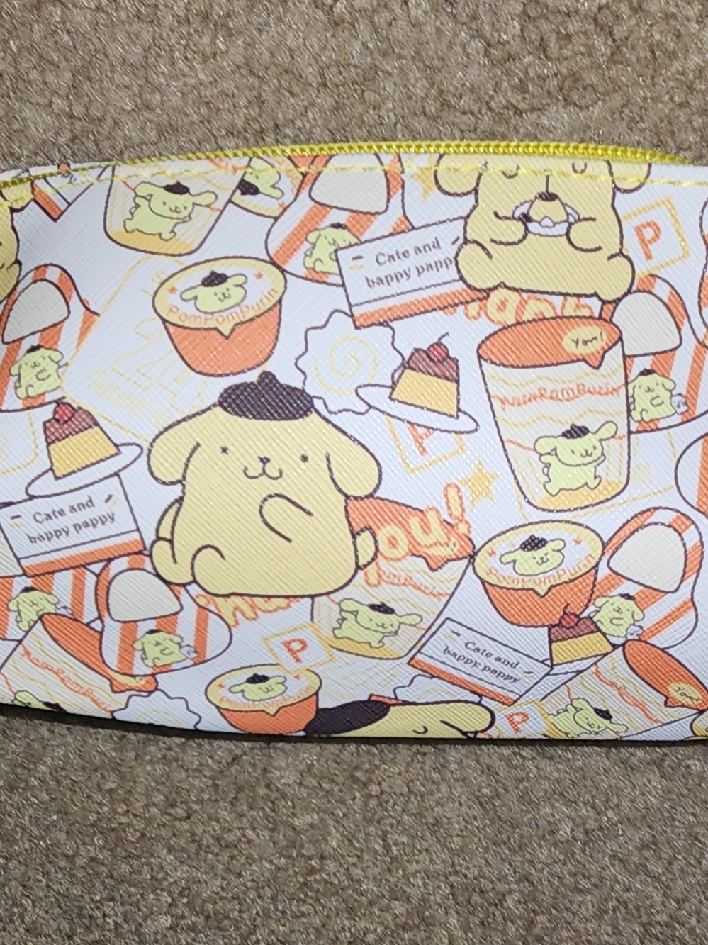 Cosmetic Case Sanrio Pompompurin Printed - Yellow & Orange $16 NIP - Picture 2 of 4